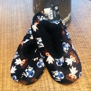 Star Wars Fuzzy Babba Slipper Socks Princess Leia R2-D2 Black NWT
